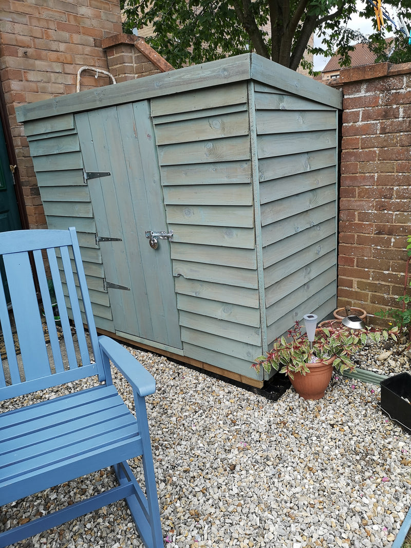 Load image into Gallery viewer, Garden store on a levelled garden shed base kit
